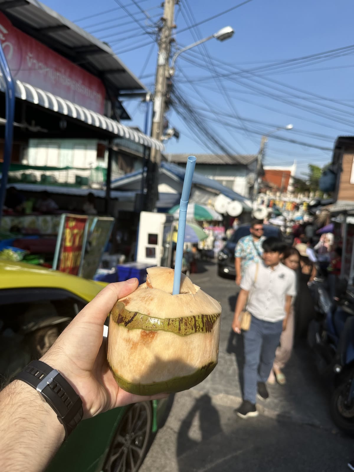 Yaowarat Caddesi'nde akşam