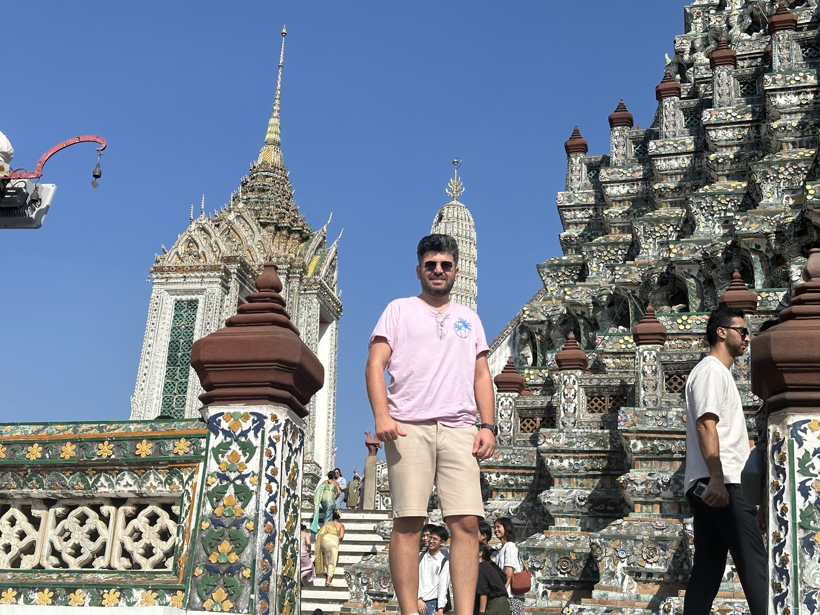 Chao Phraya nehri kıyısından